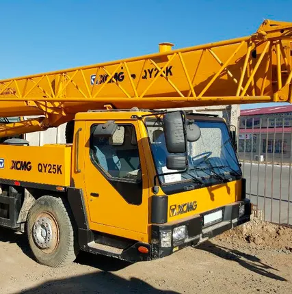 Фото №0 Аренда автокрана Китаец 25тонн стрела 39метров