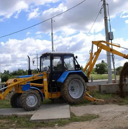 Фото №0 Аренда экскаватора МТЗ