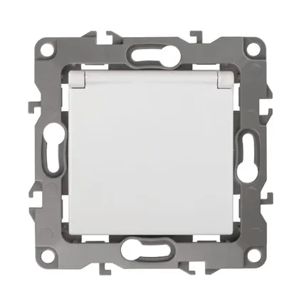 Фото №0 ЭРА Механизм розетки 1-м СП Эра12 12-1193576 2103-01 16А IP20 16AX 250В 2P+E Schuko защ. шторки с крышкой бел.Б0014693 ЭРА