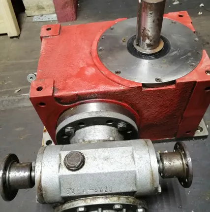 Фото №0 Мотор редукторы