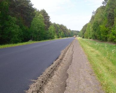фото Срезка обочин и возведение земляного полотна