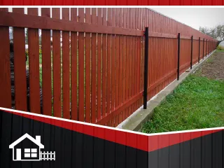 фото Установка забора из деревянного штакетника