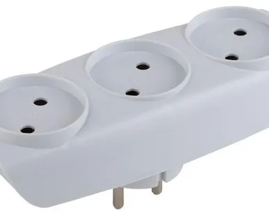 фото Разветвитель 3-м SP-3-W без заземл.(10/60/1200) бел. ЭРА C0045527