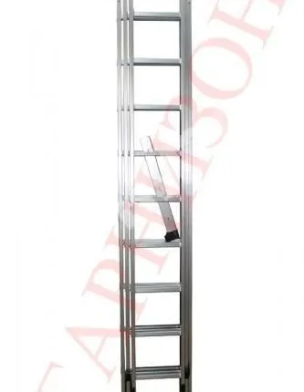 Фото №0 Лестница трехсекционная 3х9 (3секции по 9 ступеней)