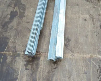 фото Уголок оцинкованный 63х63х5 мм ст 3 ГОСТ 9.307-89