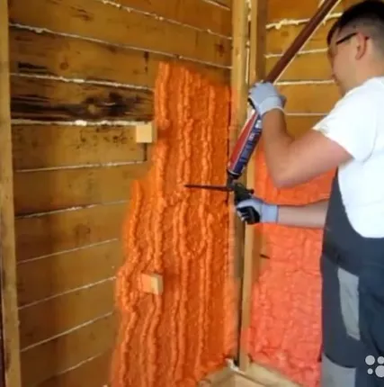 Фото №0 Утепление напыляемым утеплителем домов, фундаментов, ворот и т.п.