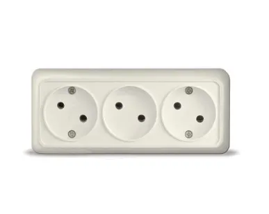 фото Розетка 3-м ОП Олимп без заземл. сл. кость UNIVersal 1166