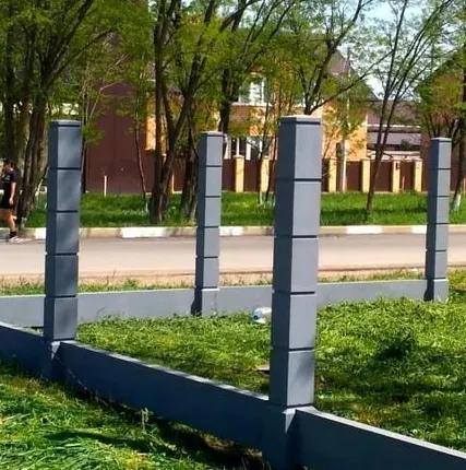 Фото №0 Бетонные столбы для забора