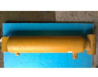 фото Гидроцилиндр подъема стрелы кму Soosan SCS514