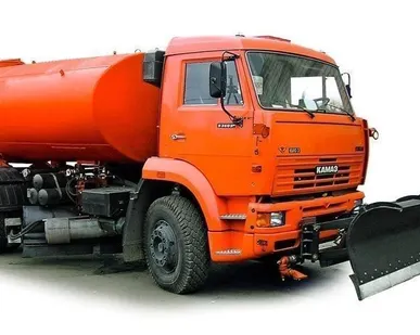 фото Услуги поливомоечной машины КО-713