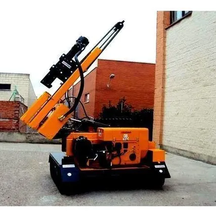 Фото №0 Самоходная сваебойная установка на шасси AI830