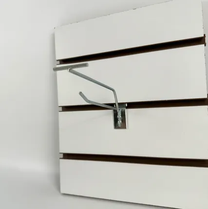 Фото №0 Крючок на экономпанель одинарный с ценникодержателем 150мм, d=4мм, цинк