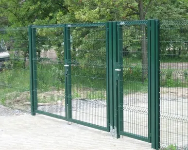 фото Столбы ограждения DFence