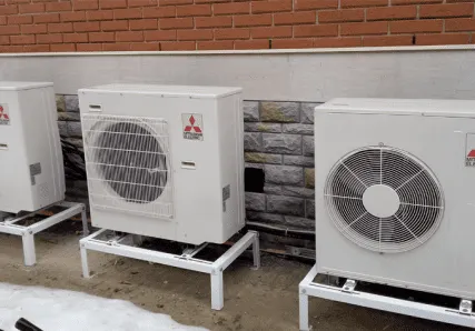 Фото №0 Монтаж компрессорно-конденсаторных блоков (установка ККБ)