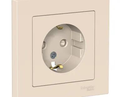 фото Розетка 1-м СП AtlasDesign 16А IP20 с заземл. защ. шторки в сборе беж. SE ATN000244