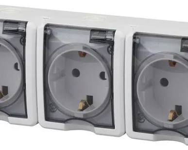 фото Розетка ОП 11-2406-01 3х2P+E IP54 шторки 16АХ-250В Эксперт бел. ЭРА Б0020722