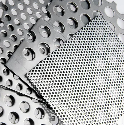 Фото №0 Лист перфорированный оцинкованный 0,7х1000х2000 мм Rv 2,0-3,5