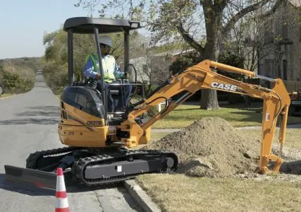 Фото №0 Сдаю на смену мини-экскаватор DASIN DS40-7