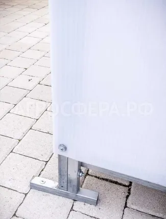 Фото №2 кабина уличного душа с баком и насадкой