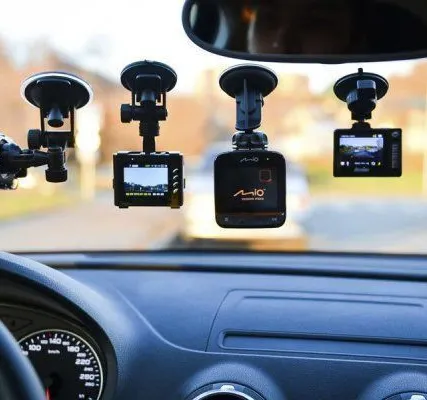 Фото №0 Видеорегистратор AMP DVR-600 Black