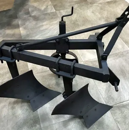 Фото №0 Плуг двухкорпусный 1L-220