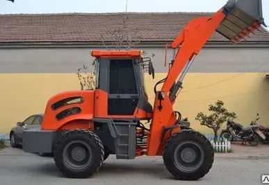 фото Фронтальный погрузчик Bull SL 930, 2500 кг, V-1.6м3