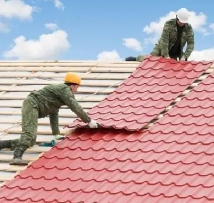 Фото №0 Монтаж металлочерепицы на готовую обрешетку