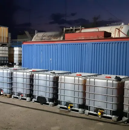 Фото №1 Моющие средство &amp;quot;МОНОМЕР&amp;quot;для очистки  песка от мазутных загрязнений ,теплообменников ,танкеров, котлов, труб НКТ, РВС, ргс, жбр, жд цистерн, нефтепроводов, мазутопроводов