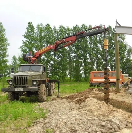 Фото №0 Машина для буровых работ в аренду