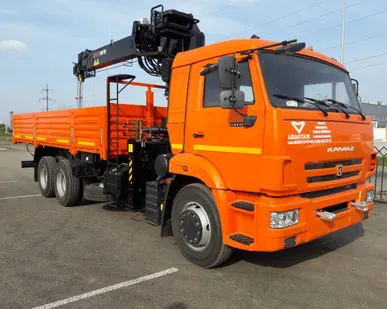 фото камаз 65117 с манипулятором хиаб 190 ( 8 тонн)