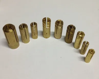 фото Анкер латунный MSA 8.