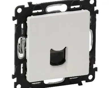 фото Legrand Valena LIFE Розетка Компьютер RJ45 Кат,5е UTP белая