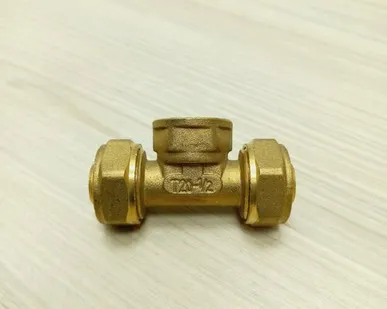 фото Обжимной тройник 20х1/2" в/р х20, Hydrosta, цанговый, комбинированный, внутренняя резьба. 1 шт