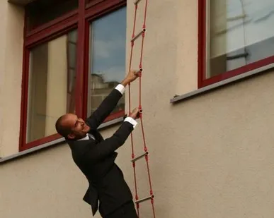 фото Лестница навесная спасательная пожарная Самоспас 12