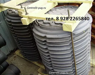 фото Люк канализационный