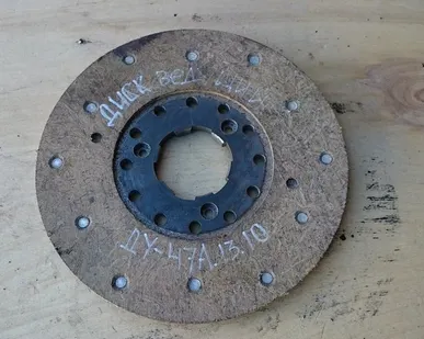 фото Диcк вeдущий Д-211.06.110А в pевeрс KПП дорожных кaтков ДУ-47,ДУ-93