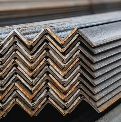 Фото №0 Уголок