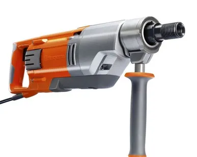 фото Бурмашина Husqvarna DM 220