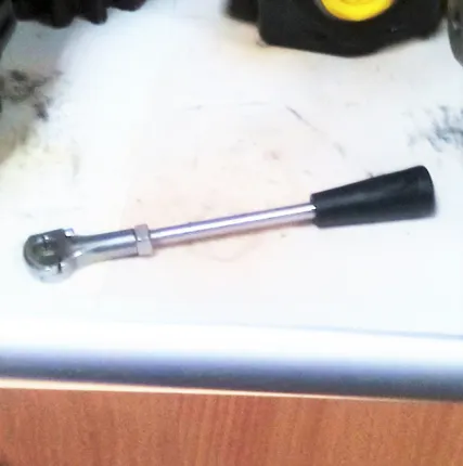 Фото №0 Soosan 736 рычаги гидрораспределителя