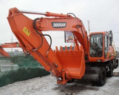 фото Колесный экскаватор Doosan S210W-V