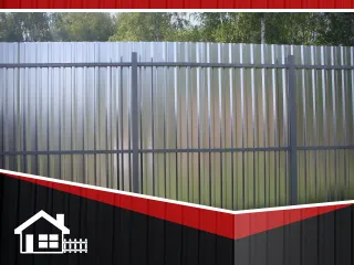 фото Установка забора из профнастила оцинковка C-20