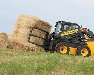 фото Мини-погрузчик New Holland L225