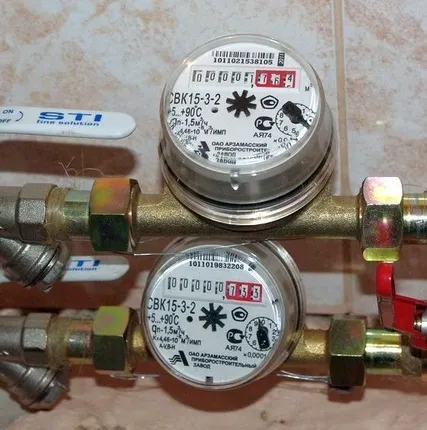 Фото №0 Установка водоразборного счетчика