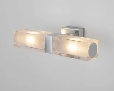 фото Влагостойкий настенный светильник Duplex 2x28W 1228 AL14 хром