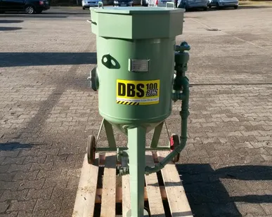 фото ДРОБЕСТРУЙНАЯ УСТАНОВКА CONTRACOR DBS 100 RCS