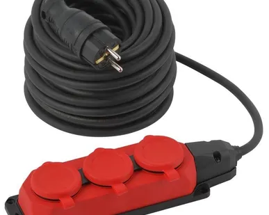 фото Удлинитель силовой UK-3e-3x1.5-30m-IP44(KG) с заземлением 3 розетки каучук 30м КГ 3х1.5кв.мм IP44 Эра Б0057582