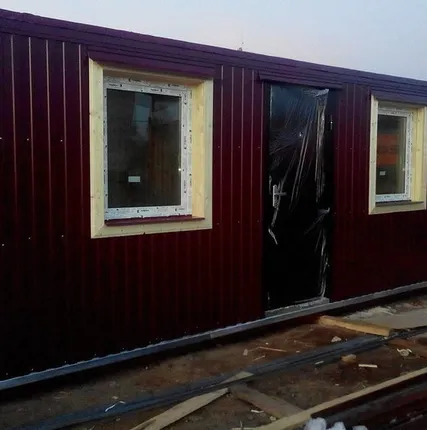 Фото №0 Металлическая бытовка (распашонка) 5*2,4, утепление 100, ДВП, перегородки