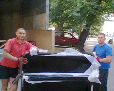 фото Перевозка пианино
