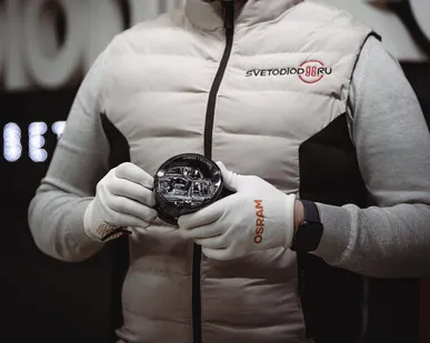 фото Замена противотуманных фар