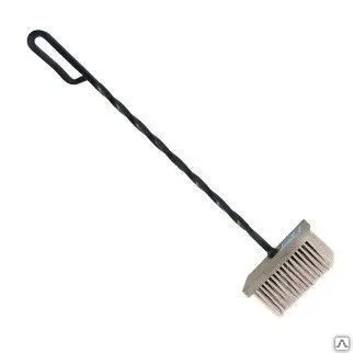 Фото №0 Щетка с кованой ручкой